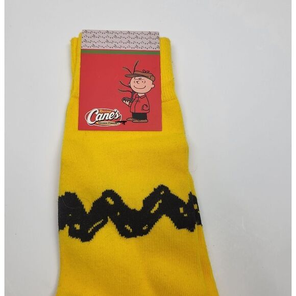 NWT - Raising Cane's Yellow Charlie Brown Socks - Unisex - Picture 3 of 6